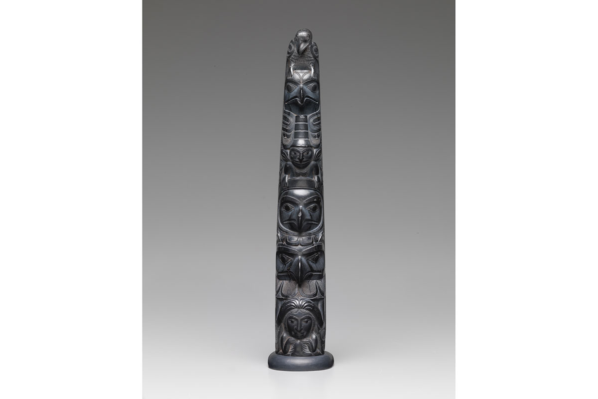 Model Totem Pole N4194