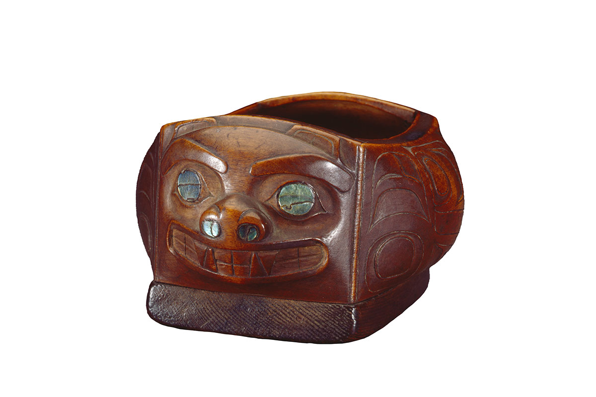 Bent Corner Dish N1135